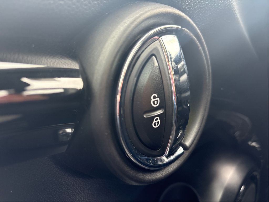 2020 MINI Cooper SE Electric Iconic