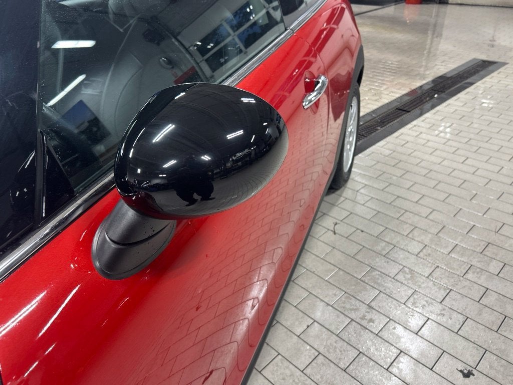 2017 MINI Cooper Base Hardtop 2 Door