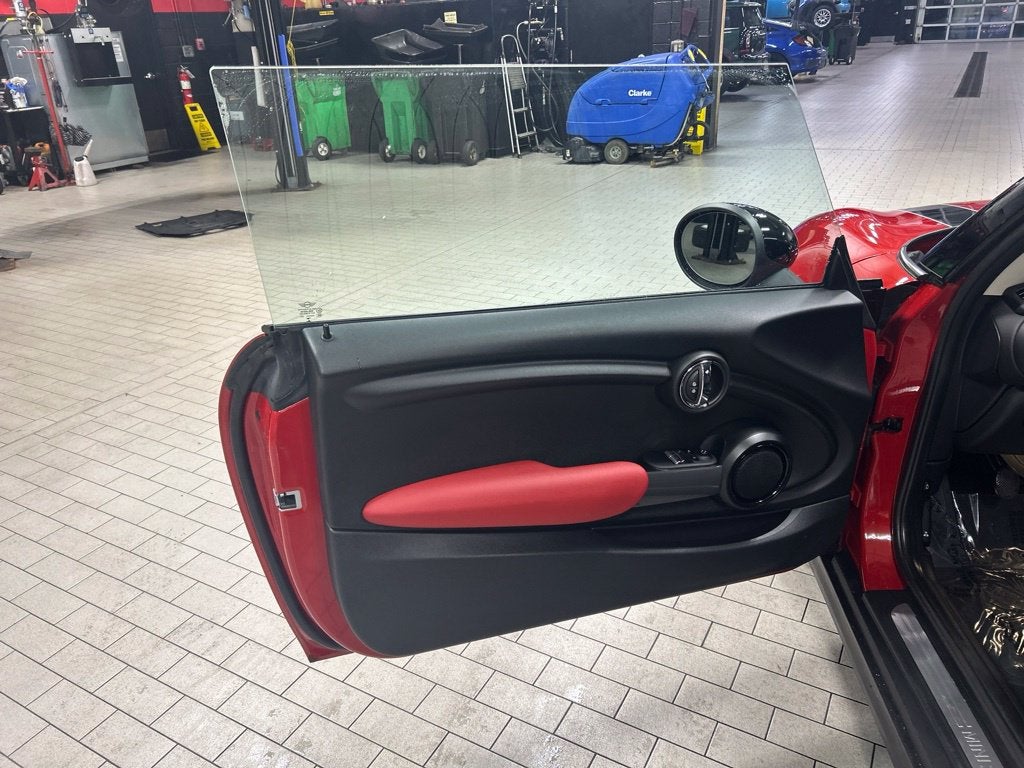 2017 MINI Cooper Base Hardtop 2 Door