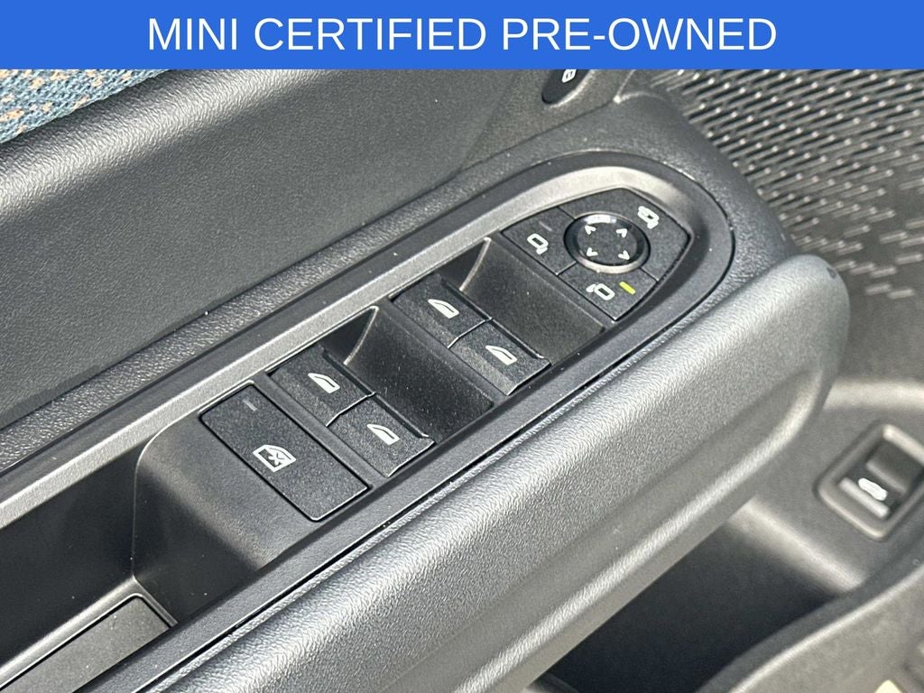 2025 MINI Countryman S ALL4 Signature Plus