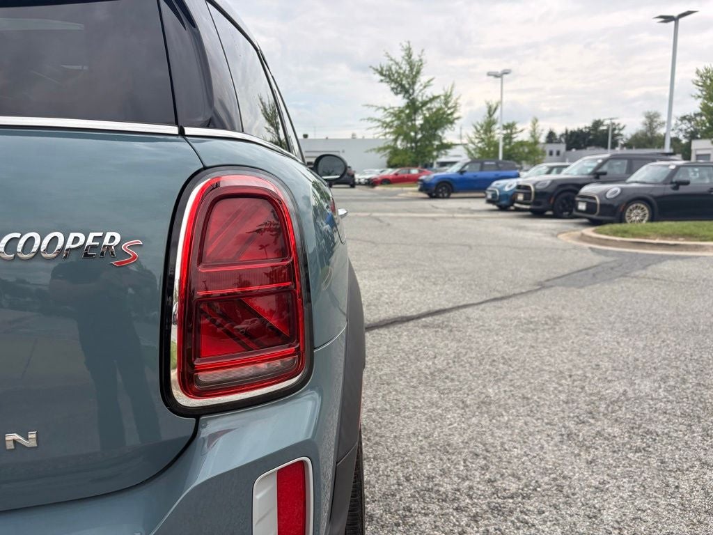 2021 MINI Cooper S Countryman Iconic