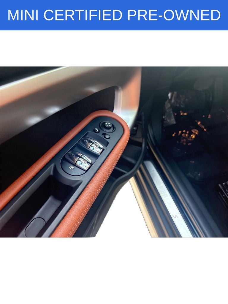2024 MINI Cooper S Countryman Iconic