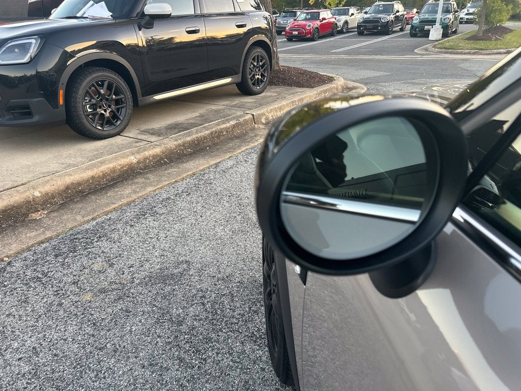 2024 MINI Cooper S Countryman Signature