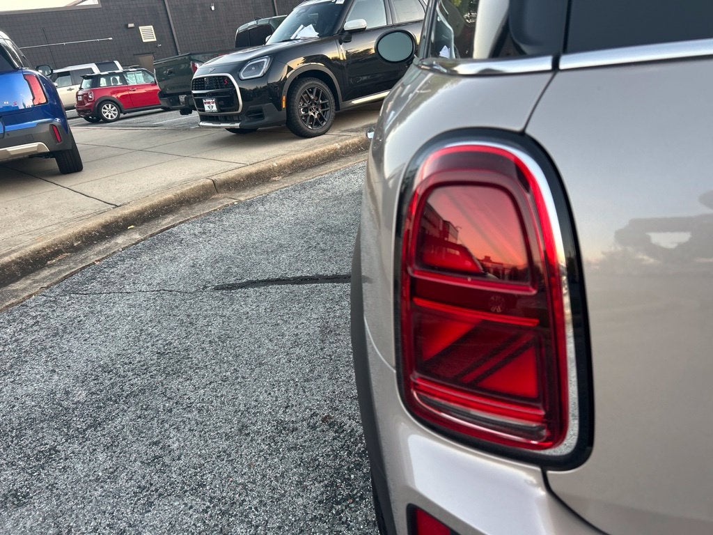 2024 MINI Cooper S Countryman Signature