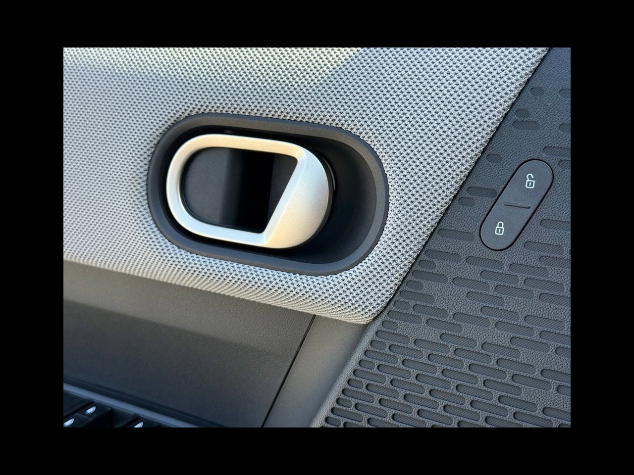 2027 MINI 4 DOOR SIGNATURE PLUS