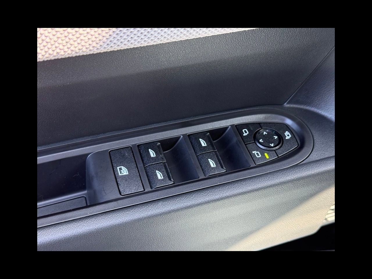 2027 MINI 4 DOOR SIGNATURE PLUS