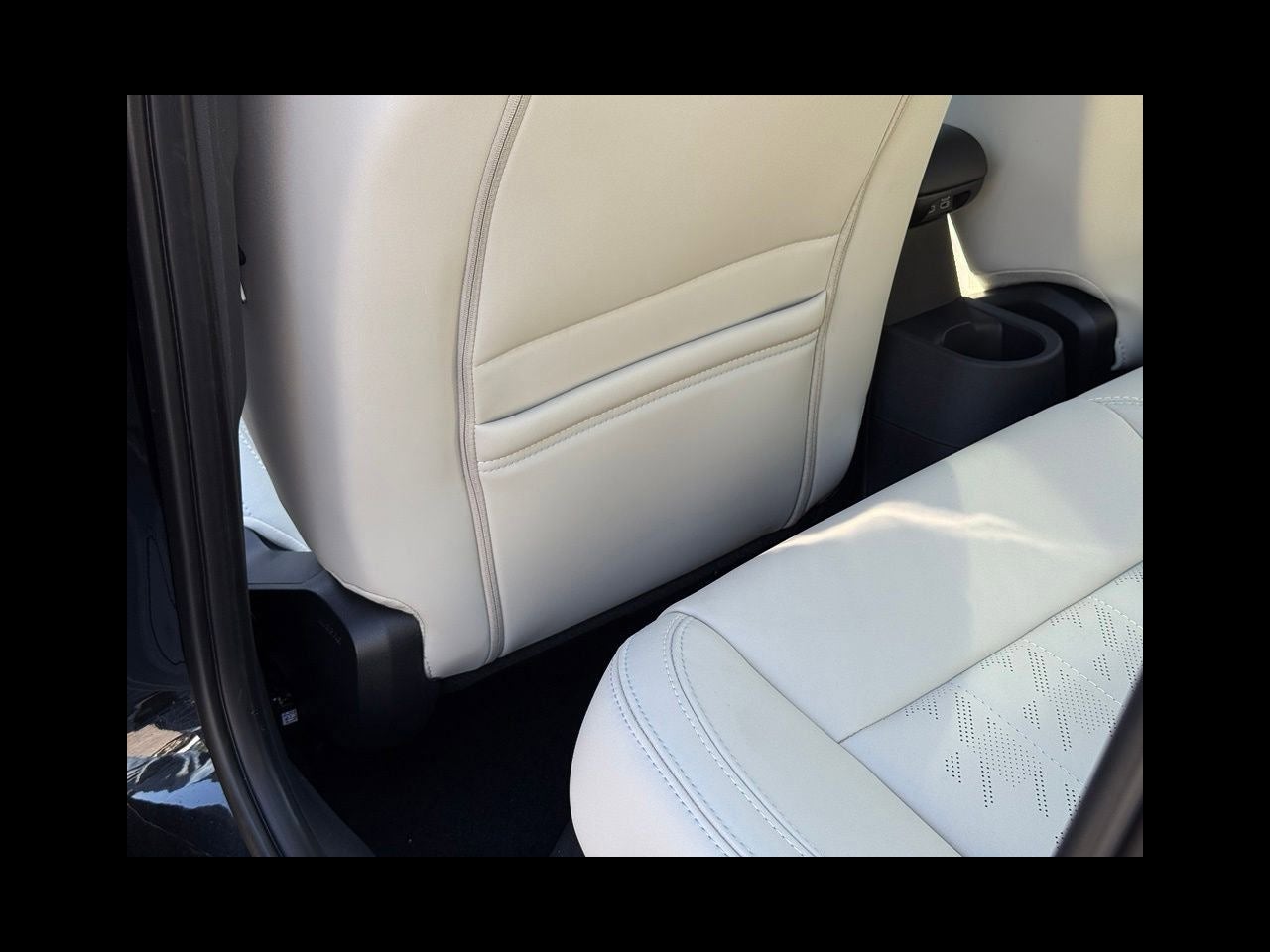 2027 MINI 4 DOOR SIGNATURE PLUS