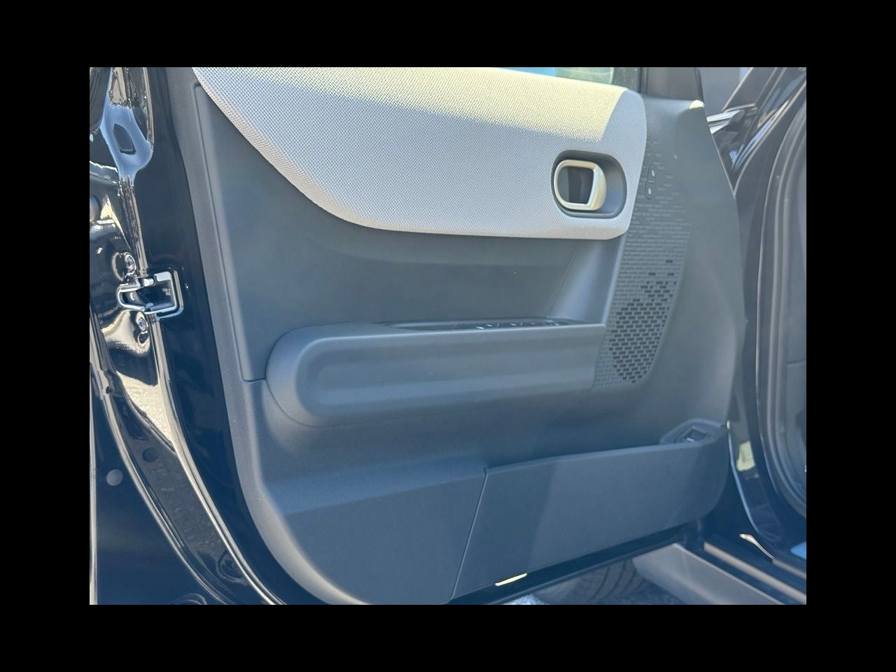 2027 MINI 4 DOOR SIGNATURE PLUS
