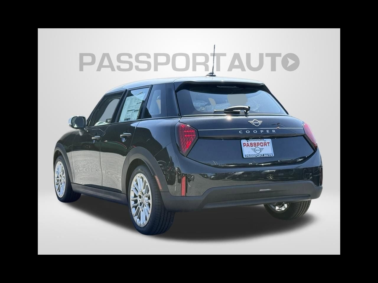 2027 MINI 4 DOOR SIGNATURE PLUS