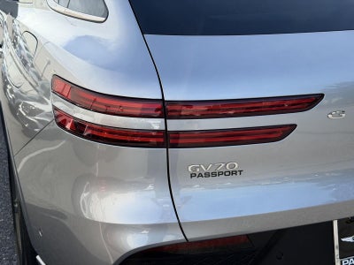 2024 Genesis GV70 2.5T