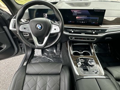 2024 BMW X7 xDrive40i