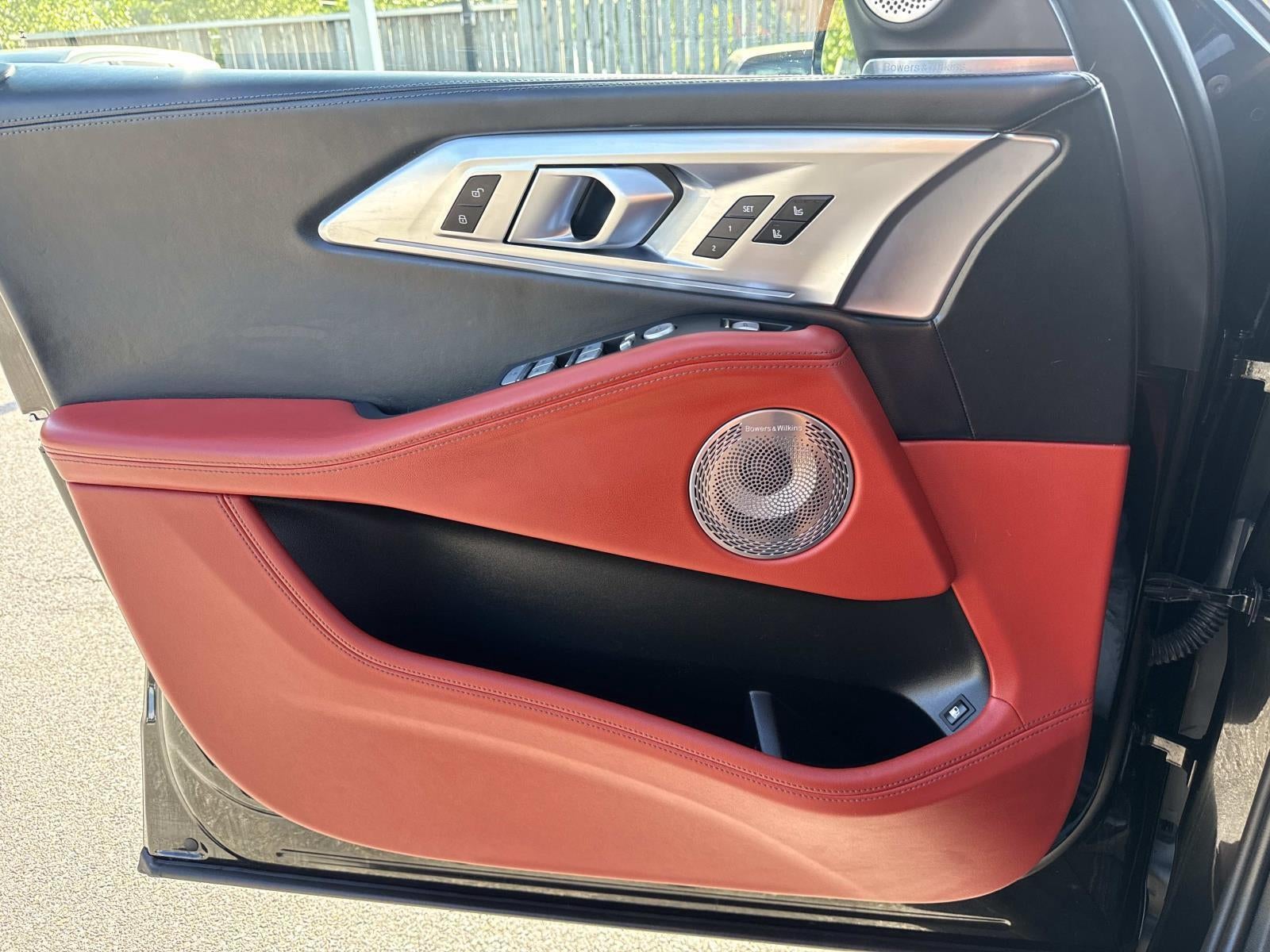 2023 BMW Xm Base