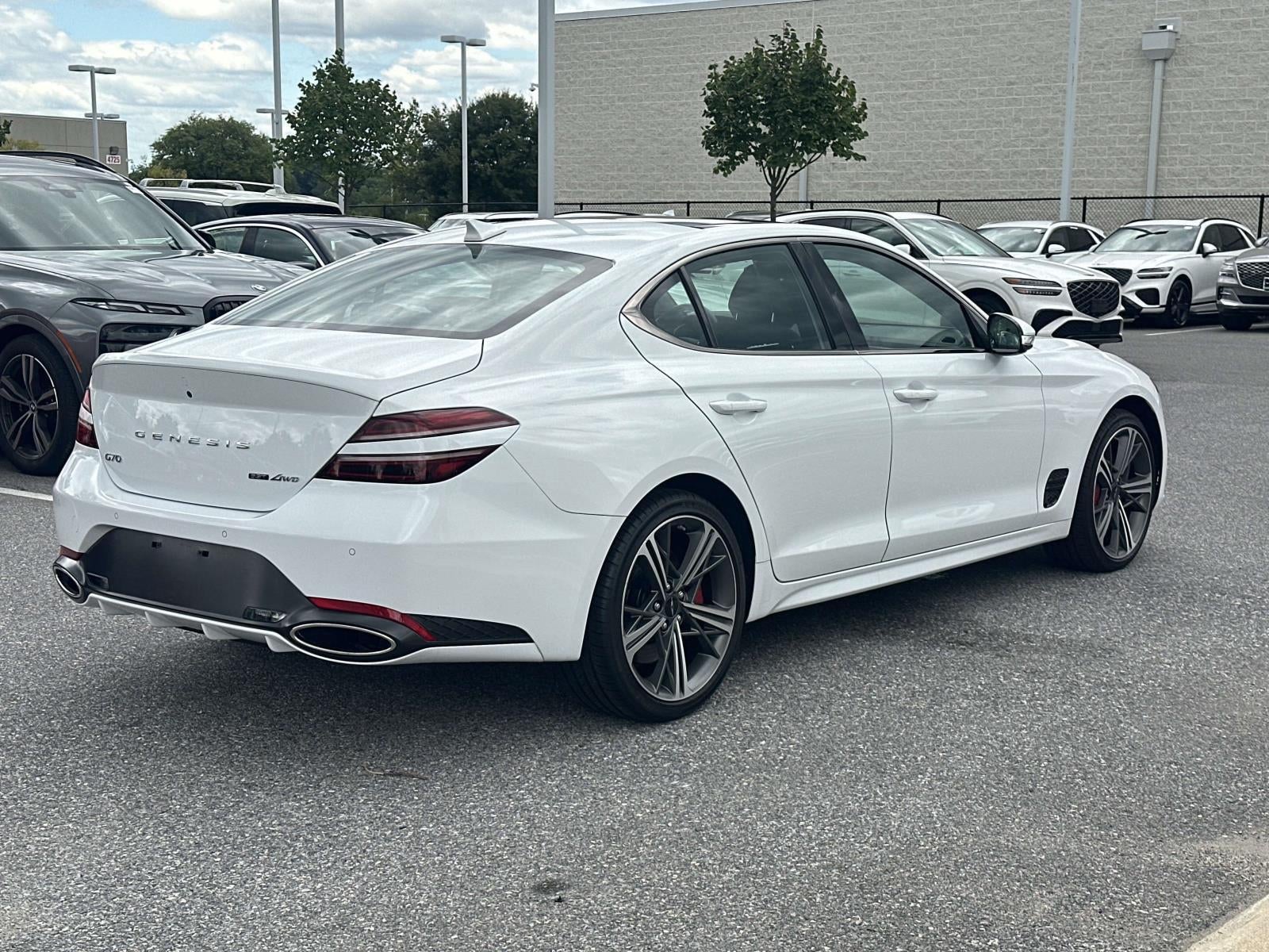 2025 Genesis G70 3.3T Sport Advanced