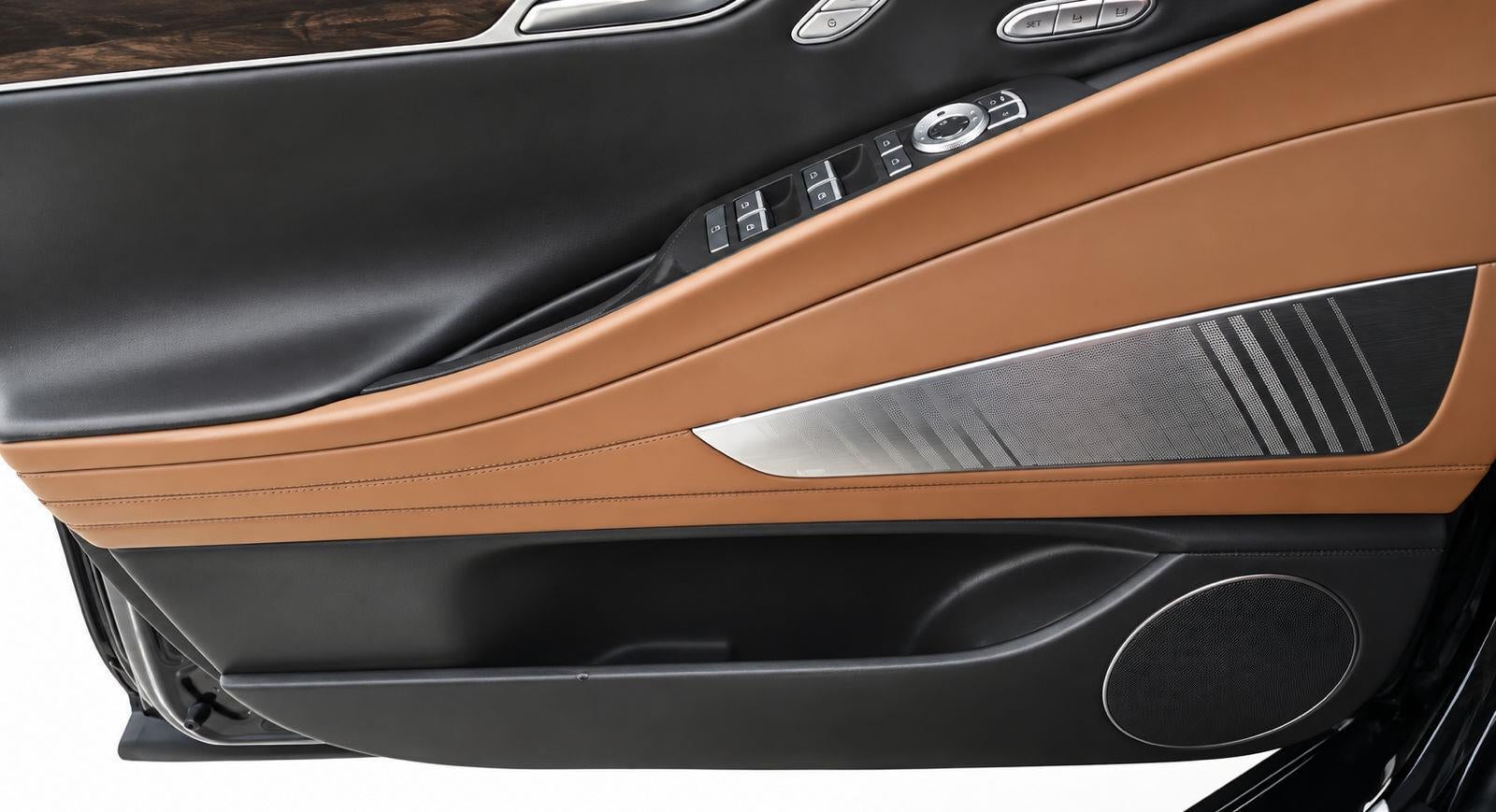2023 Genesis Electrified G80 Base