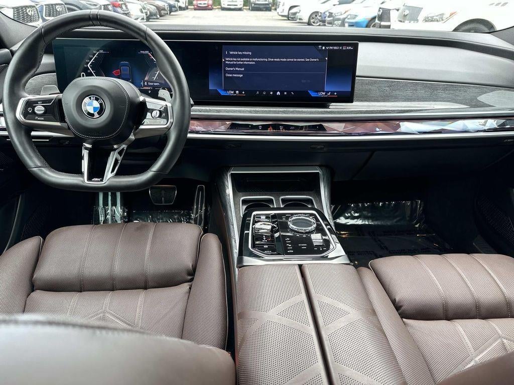 2023 BMW 7 Series 760i xDrive