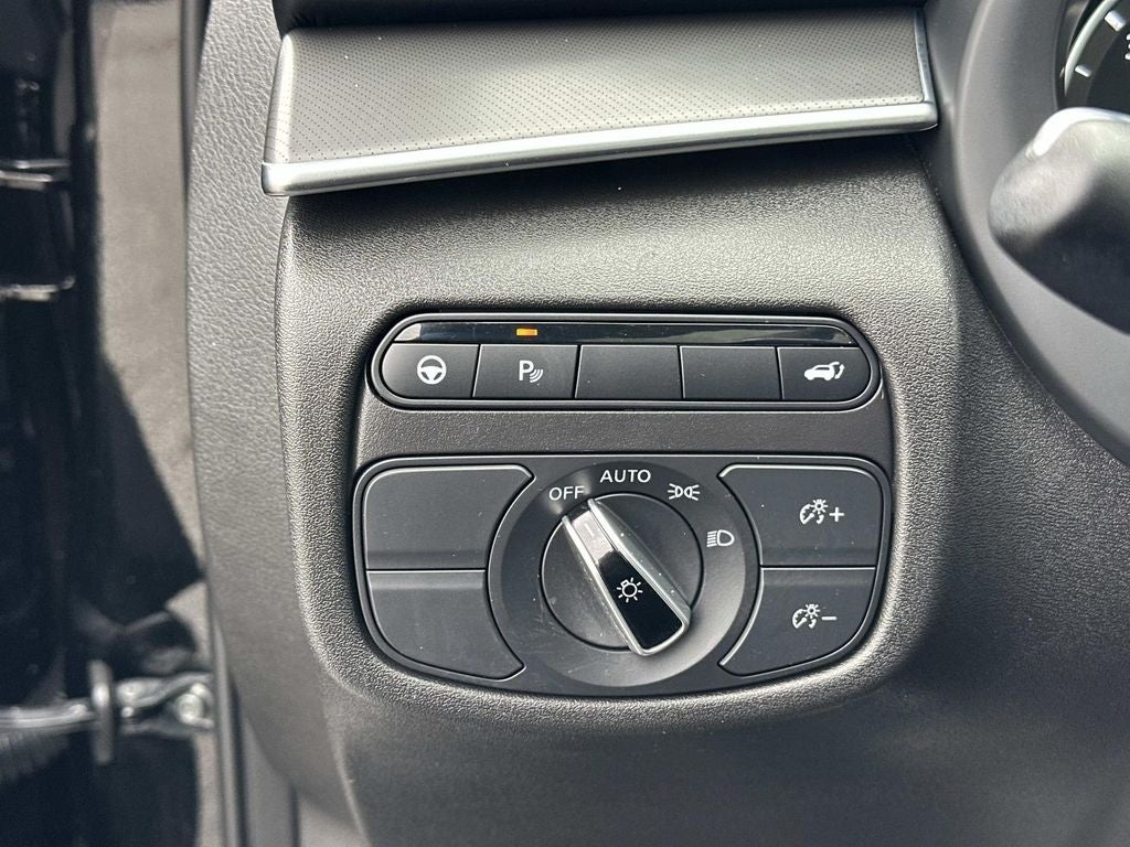 2024 INFINITI QX50 LUXE