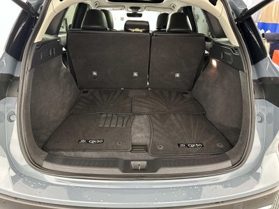 2023 INFINITI QX50 LUXE