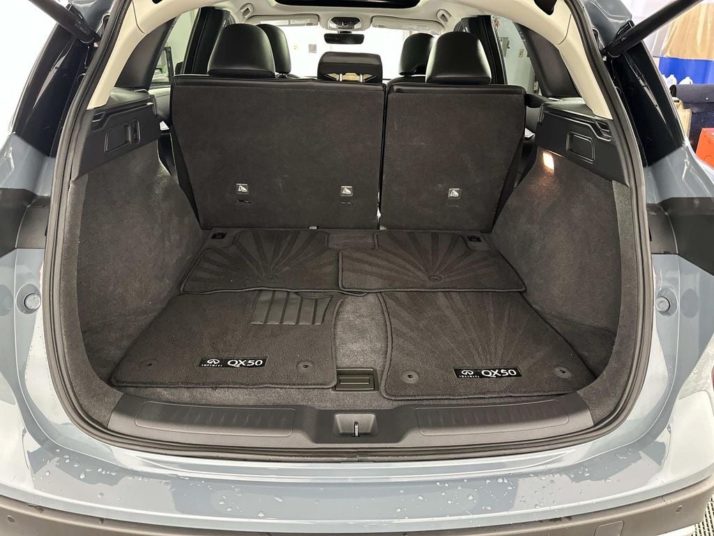 2023 INFINITI QX50 LUXE