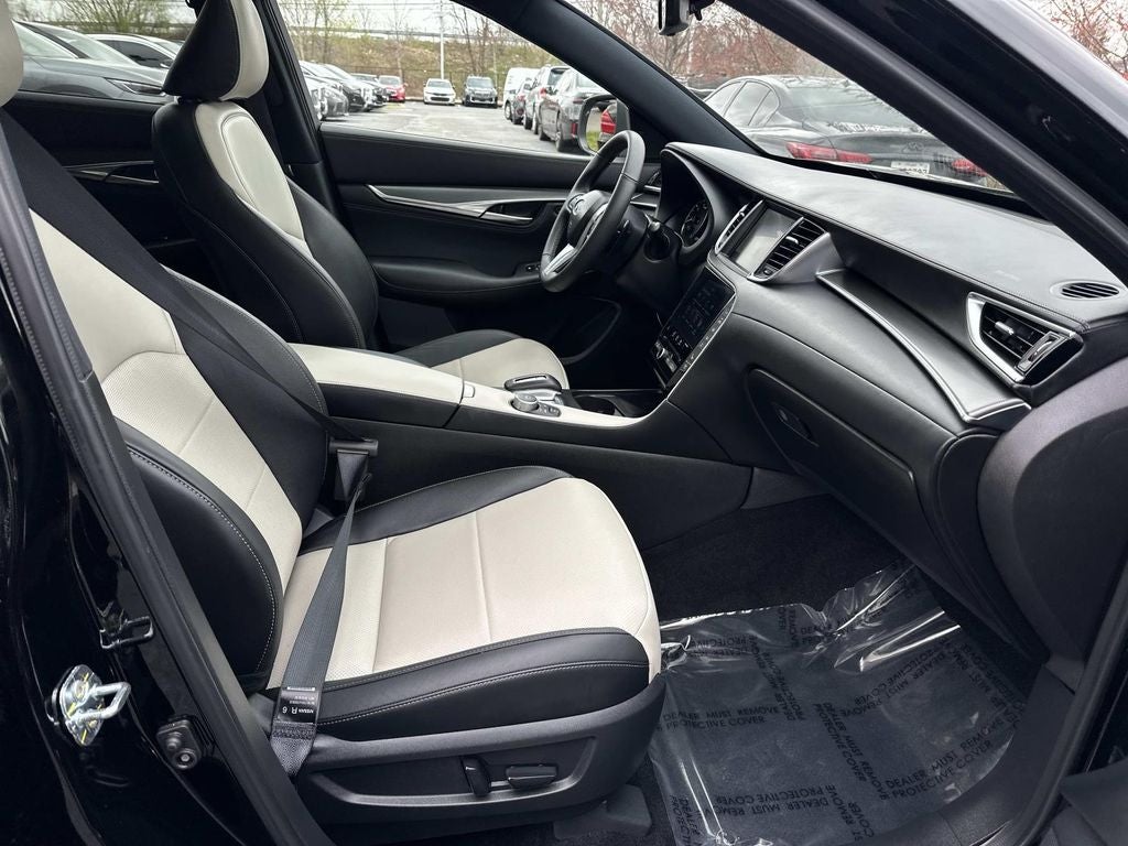 2025 INFINITI QX55 ESSENTIAL