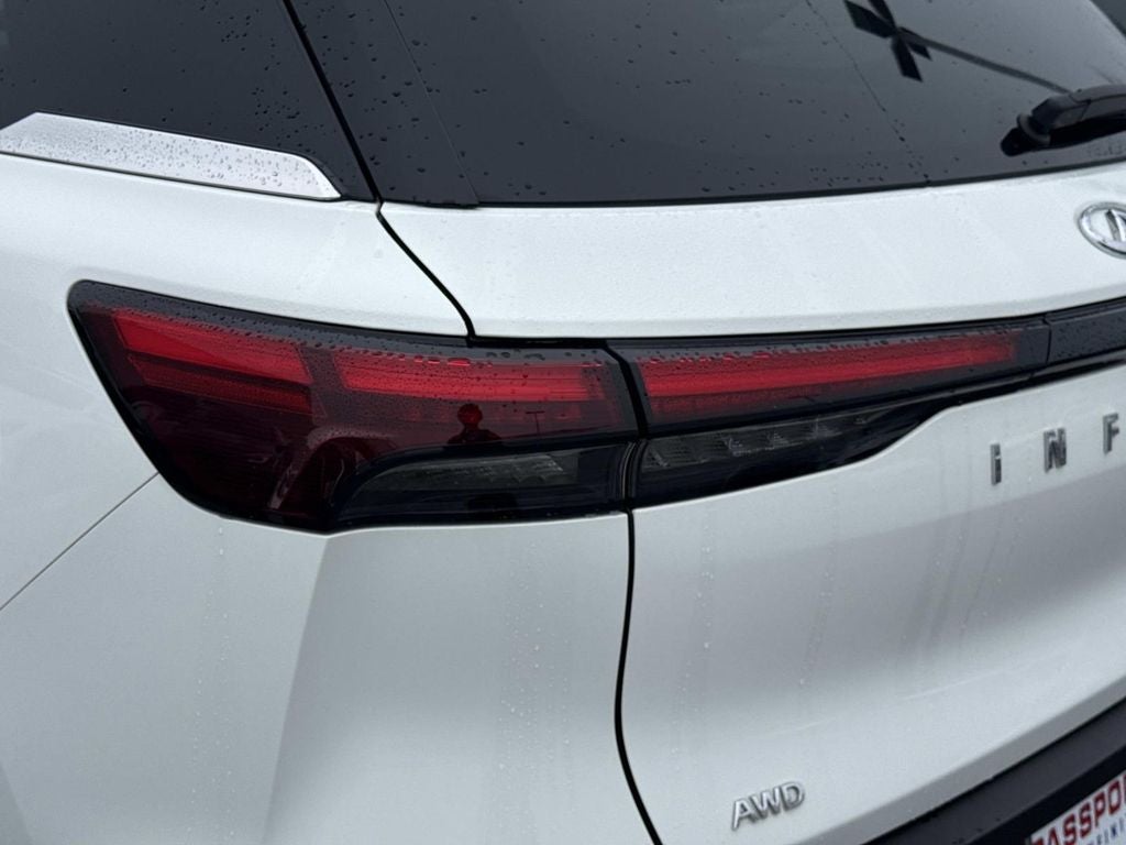 2025 INFINITI QX60 PURE