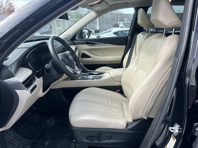 2025 INFINITI QX60 LUXE