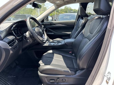 2025 INFINITI QX60 LUXE