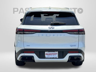 2025 INFINITI QX60 LUXE
