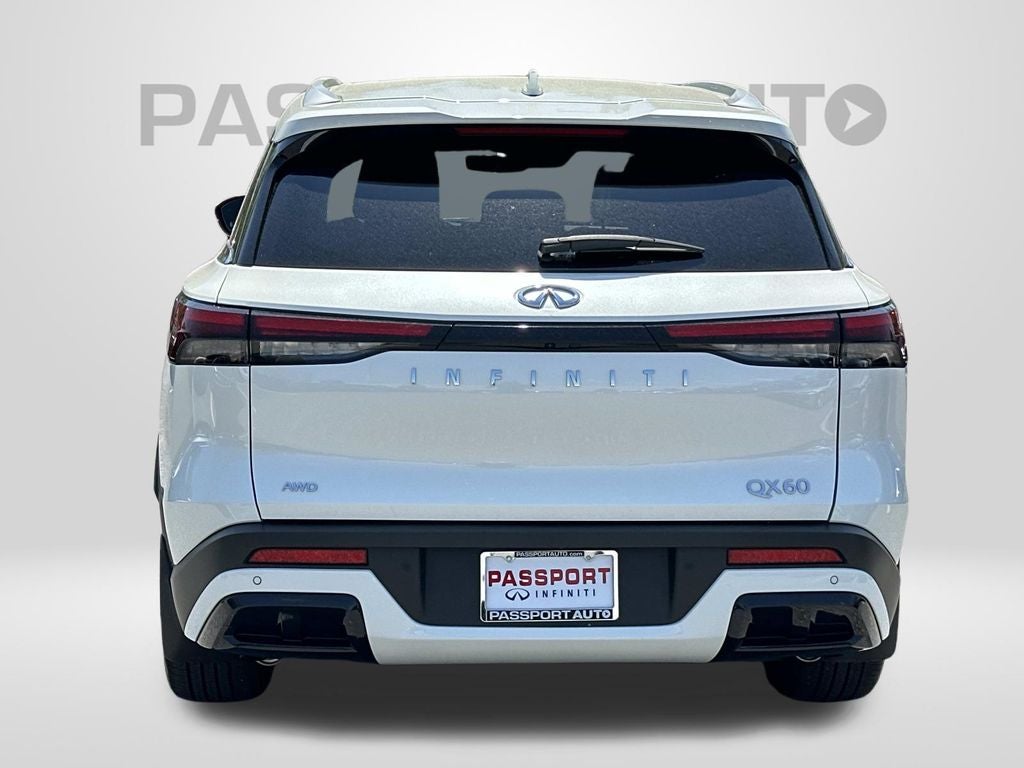 2025 INFINITI QX60 LUXE