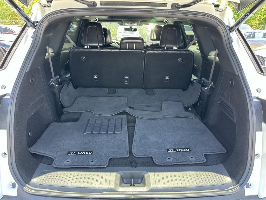 2025 INFINITI QX60 LUXE