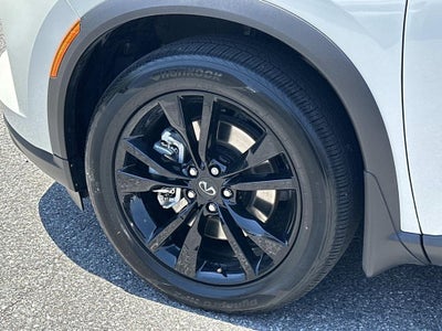 2025 INFINITI QX60 LUXE