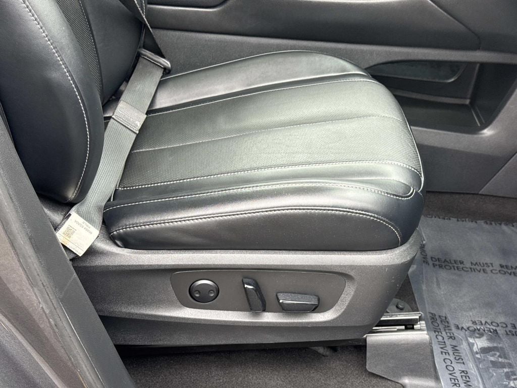 2023 INFINITI QX60 PURE