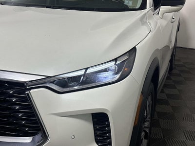 2023 INFINITI QX60 LUXE