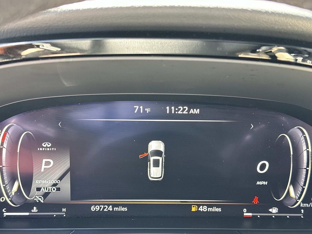 2023 INFINITI QX60 LUXE