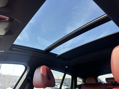 2023 BMW X4 xDrive30i