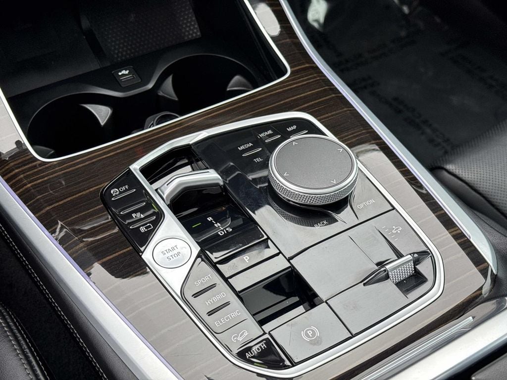 2025 BMW X5 xDrive50e