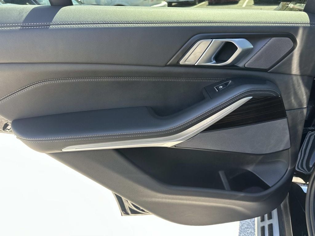 2025 BMW X5 xDrive50e