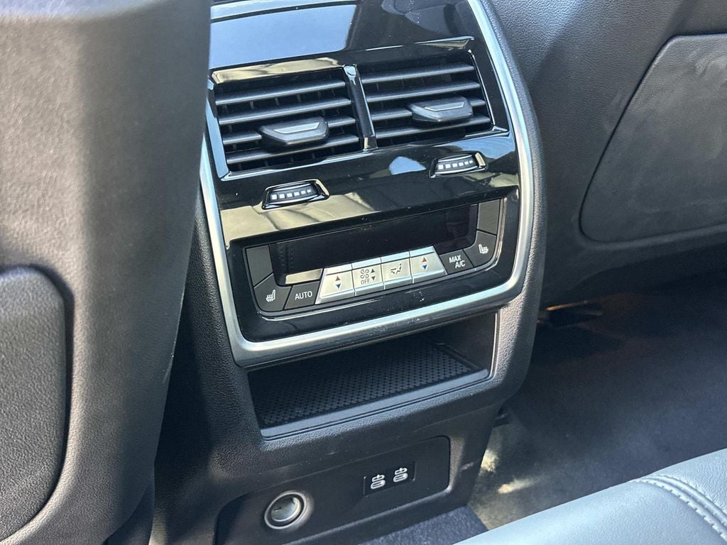 2025 BMW X5 xDrive50e