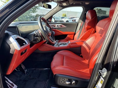 2023 BMW XM Base