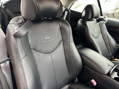 2014 INFINITI Q60 Base