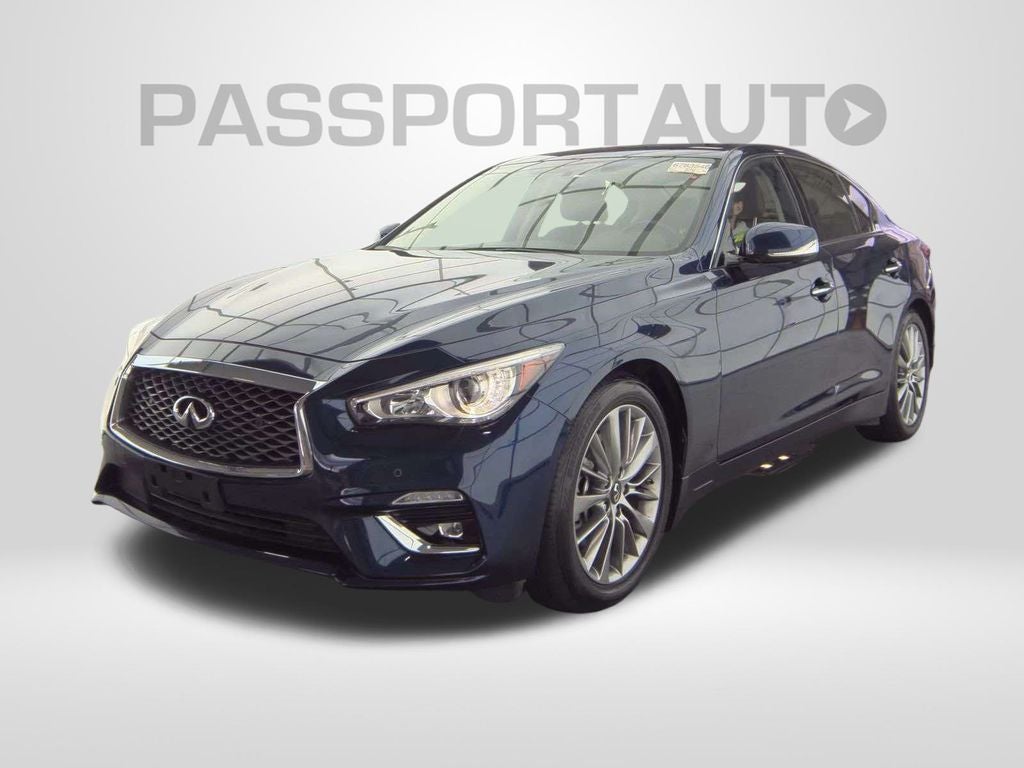 2023 INFINITI Q50 LUXE