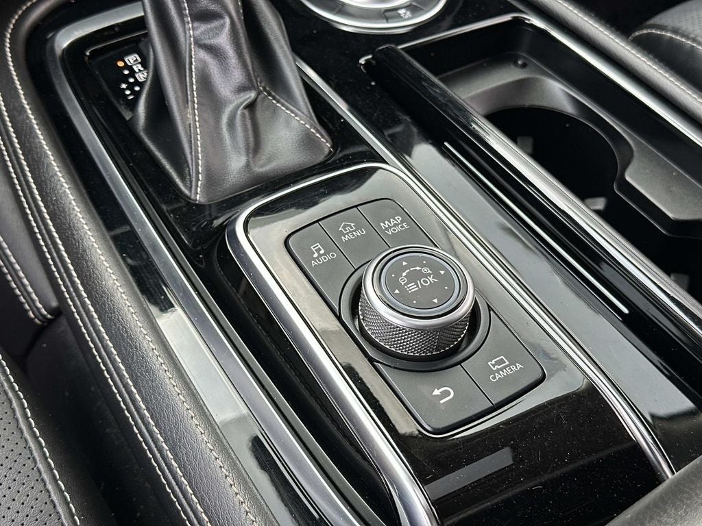 2023 INFINITI QX80 Premium Select