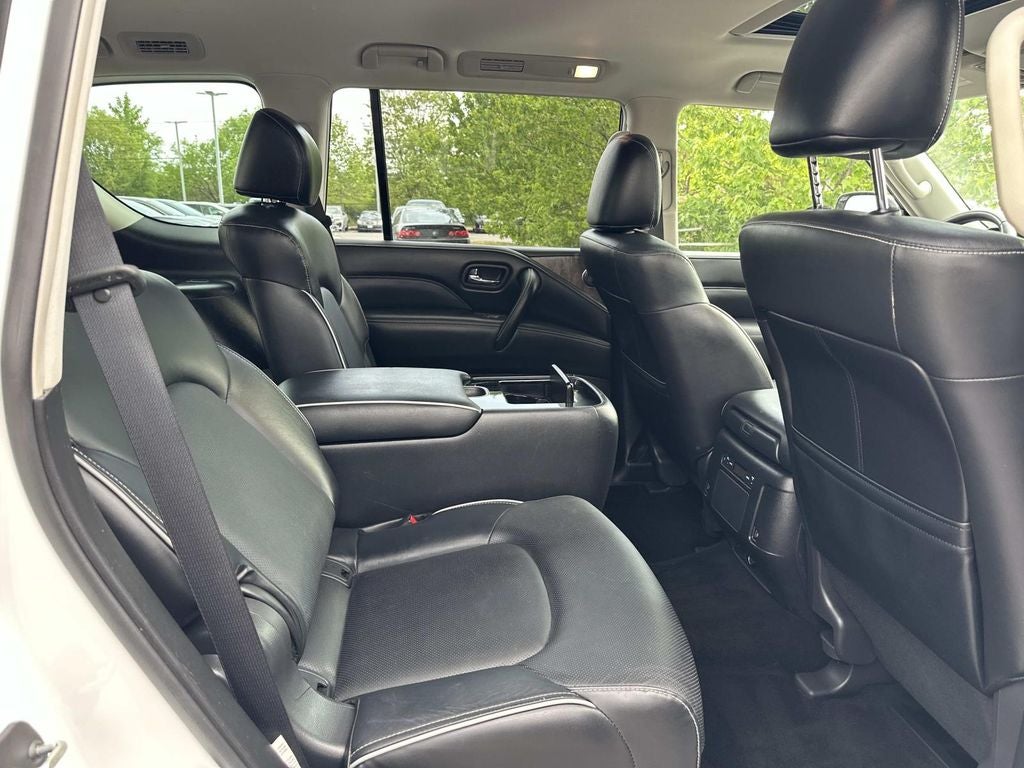 2023 INFINITI QX80 Premium Select