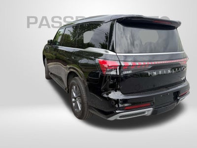 2025 INFINITI QX80 PURE