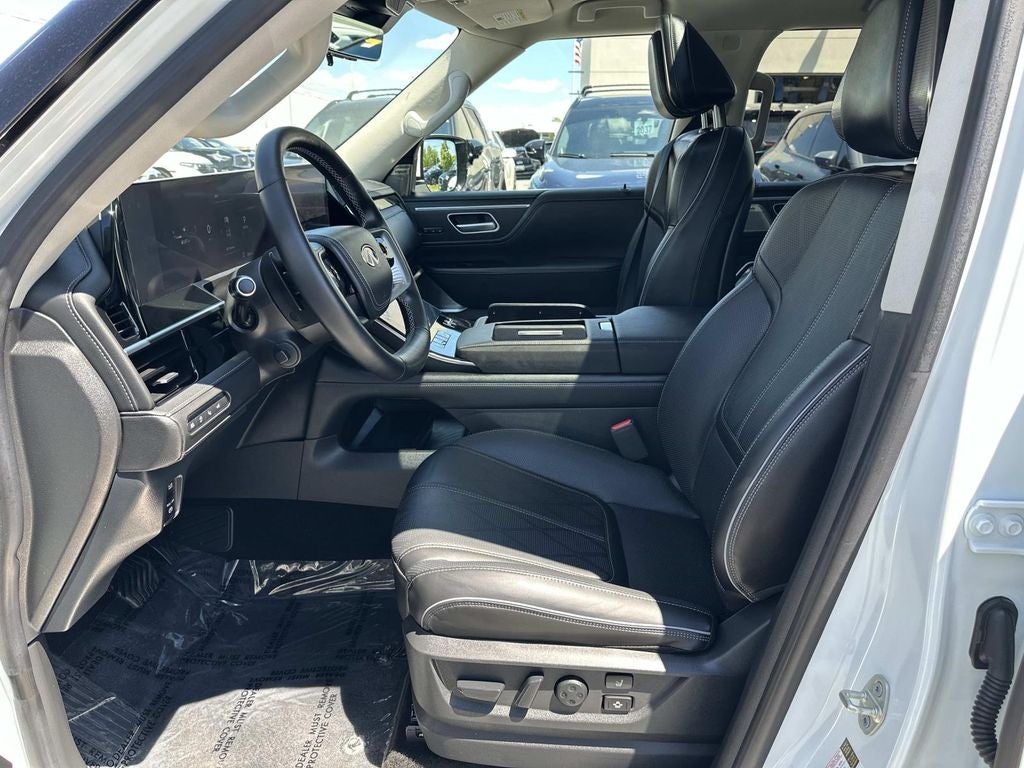 2025 INFINITI QX80 SENSORY
