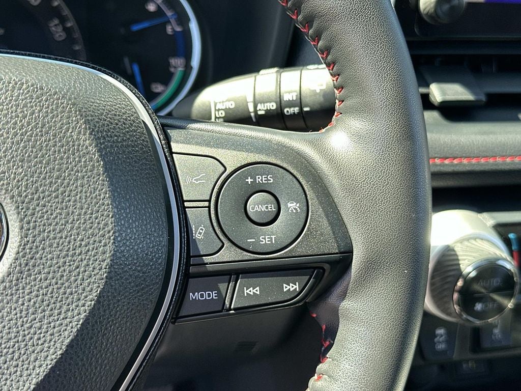 2024 Toyota RAV4 Prime SE