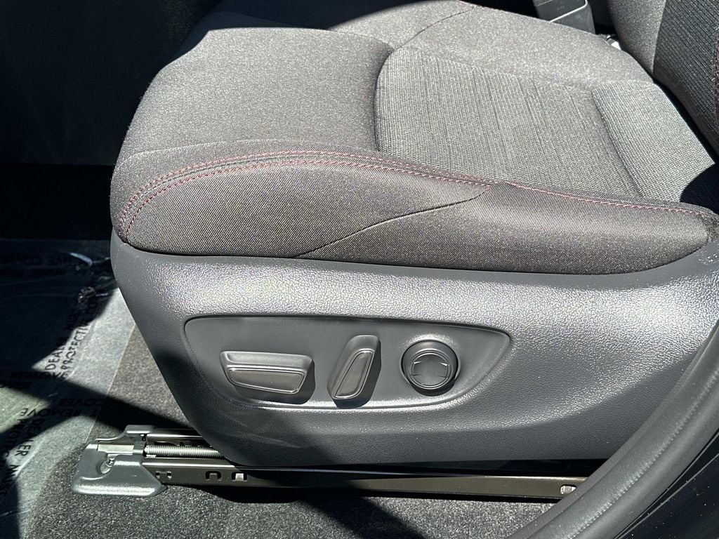 2024 Toyota RAV4 Prime SE