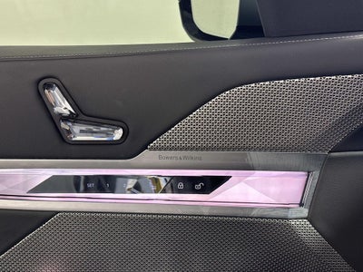 2023 BMW 7 Series 740i