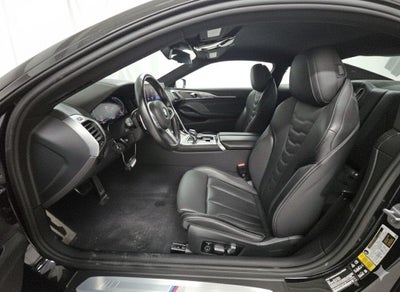 2023 BMW 8 Series 840i
