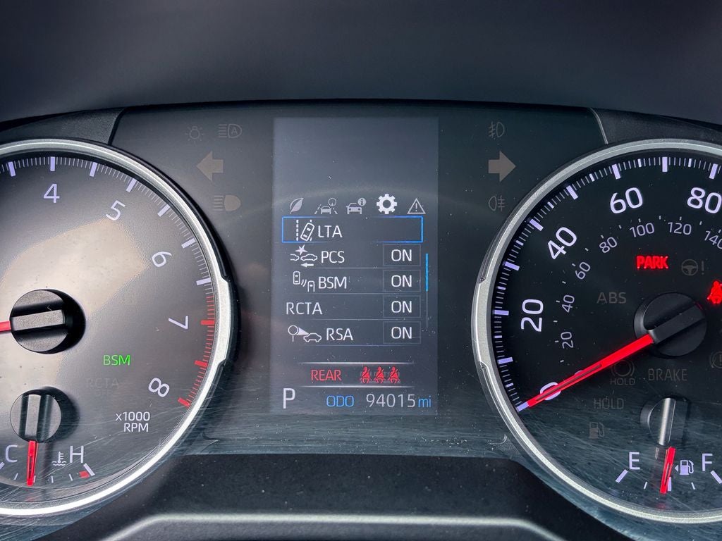 2020 Toyota RAV4 XLE