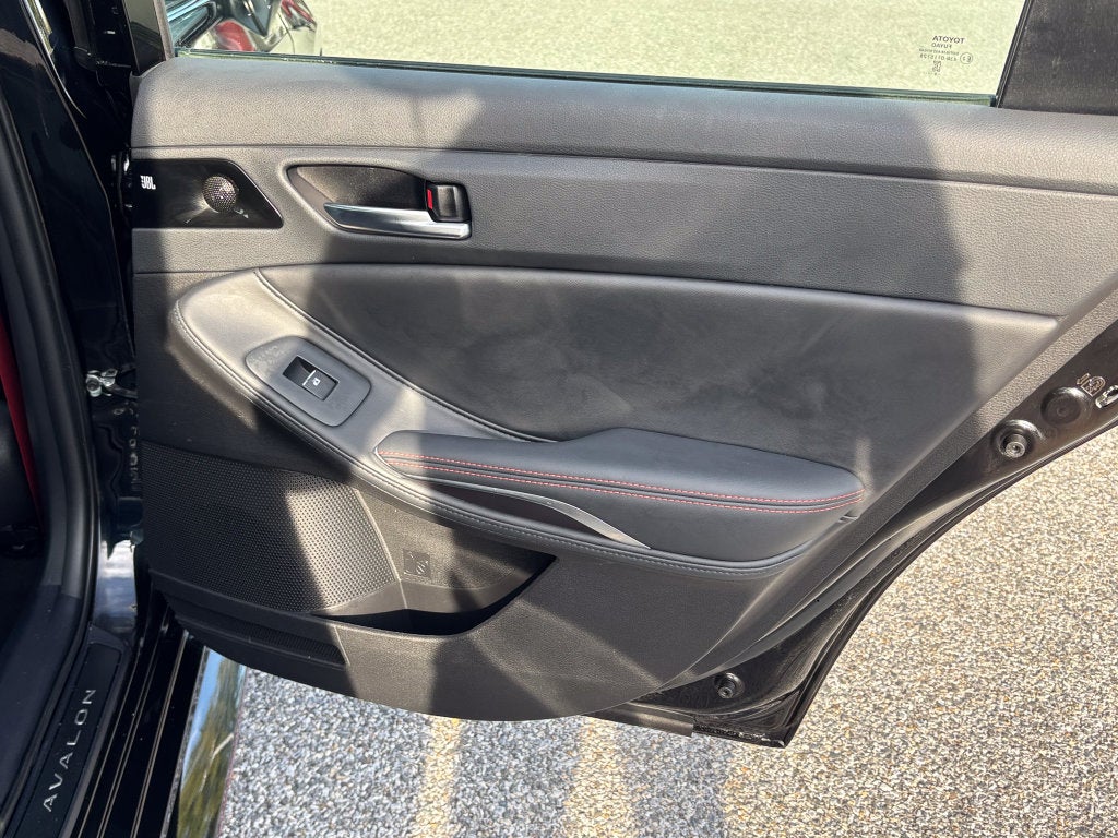 2021 Toyota Avalon TRD